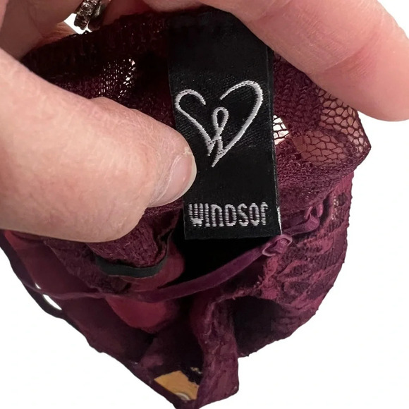 Windsor Maroon Lace Asymmetrical Mini Dress – Size Large, Excellent Condition - Picture 3 of 4